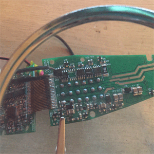 Выпаиваем ШИМ-контроллер Zamena mikroshemy blok steklopodemnika Volvo